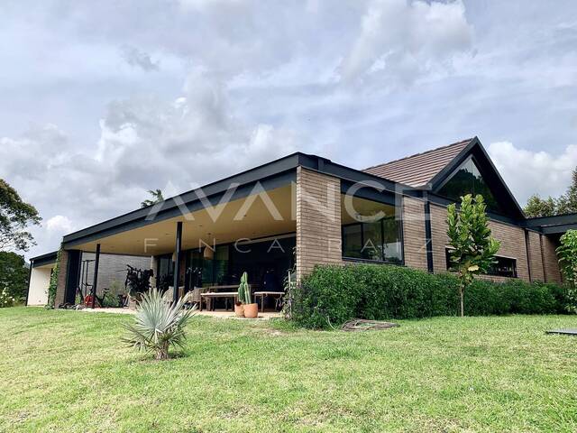 Venta en Vía La Ceja Rionegro - La Ceja