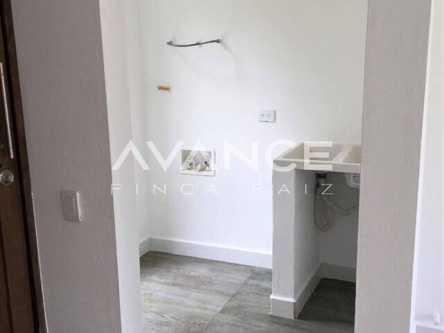 Apartamento para Alquiler en La Ceja - 4
